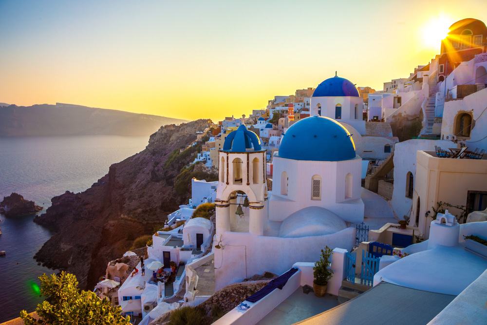 25 Best Things to Do in Greece